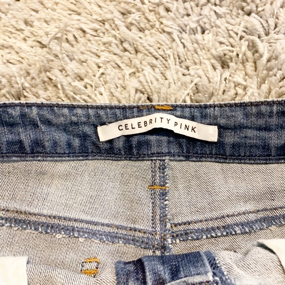 NWT Celebrity Pink Distressed Denim Shorts - Picture 3 of 5